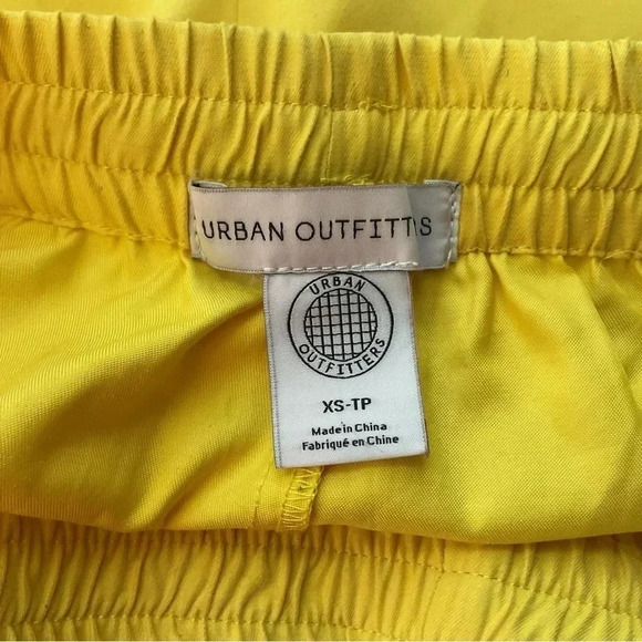 Urban Outfitters Yellow Drawstring Retro Shorts Size XS - Picture 4 of 4